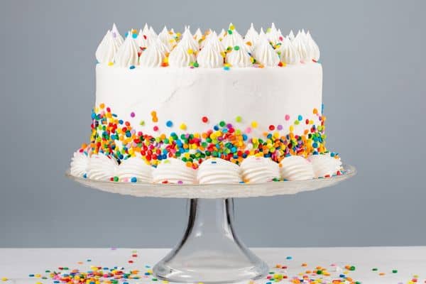French Vanilla Marshmallow Cake Decoration